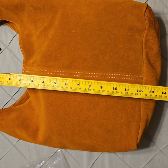 Italian orange suede hobo bag - Picture 4 of 16
